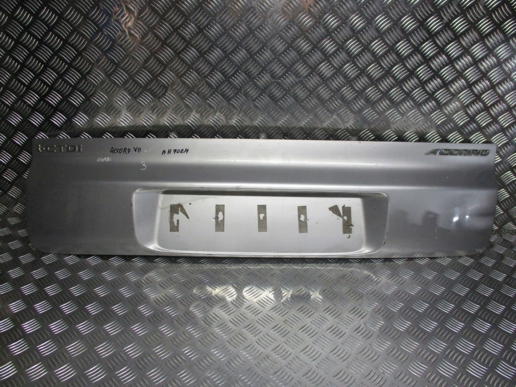 фото №1, Молдинг крышки honda accord vii 2.0 16v