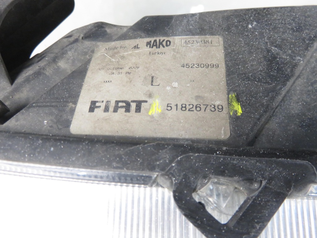 Лампа ліва передня fiat linea 51826739 Недорого