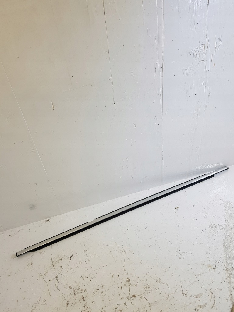 фото №1, Молдинг дверь правая задняя volkswagen tiguan 5n0839475