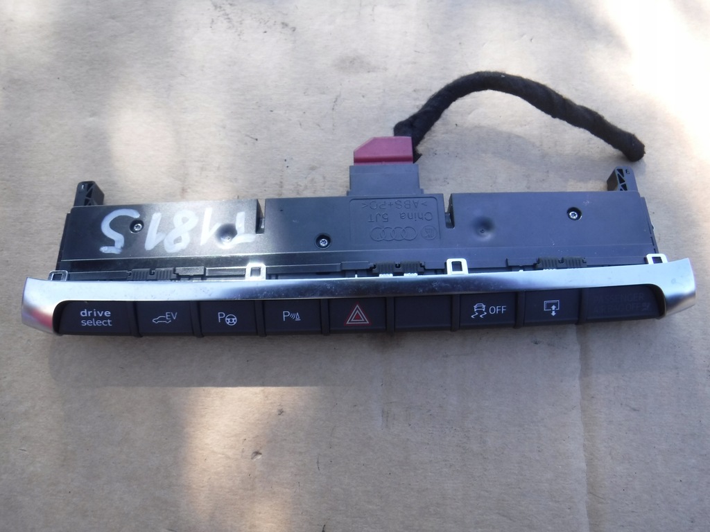 фото №1, Панель перемикачів комбінований audi a3 8v