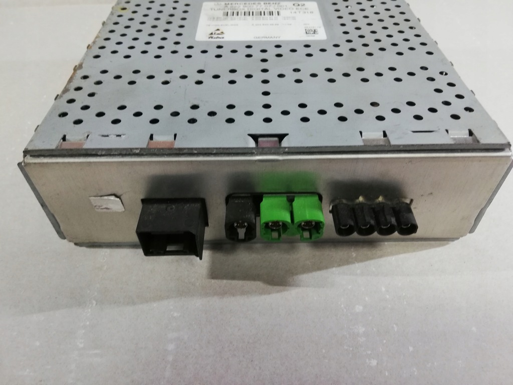 фото №1, 2229007707 тюнер tv mercedes s klasa w222