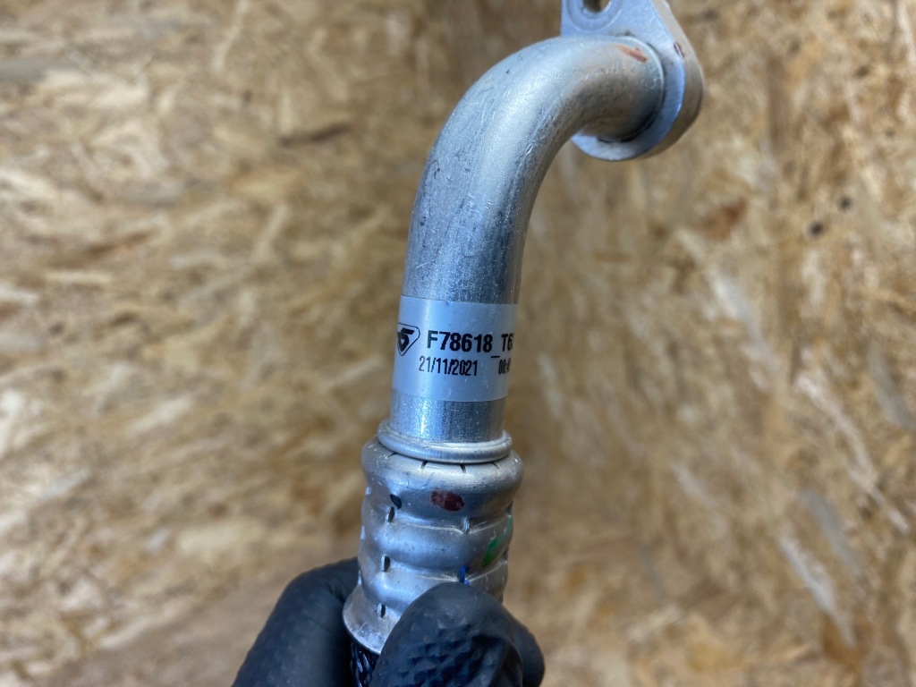 Патрубок шланг труба кондиціонера opel e-mokka b peugeot e-2008 ii f78618 Зі Шроту
