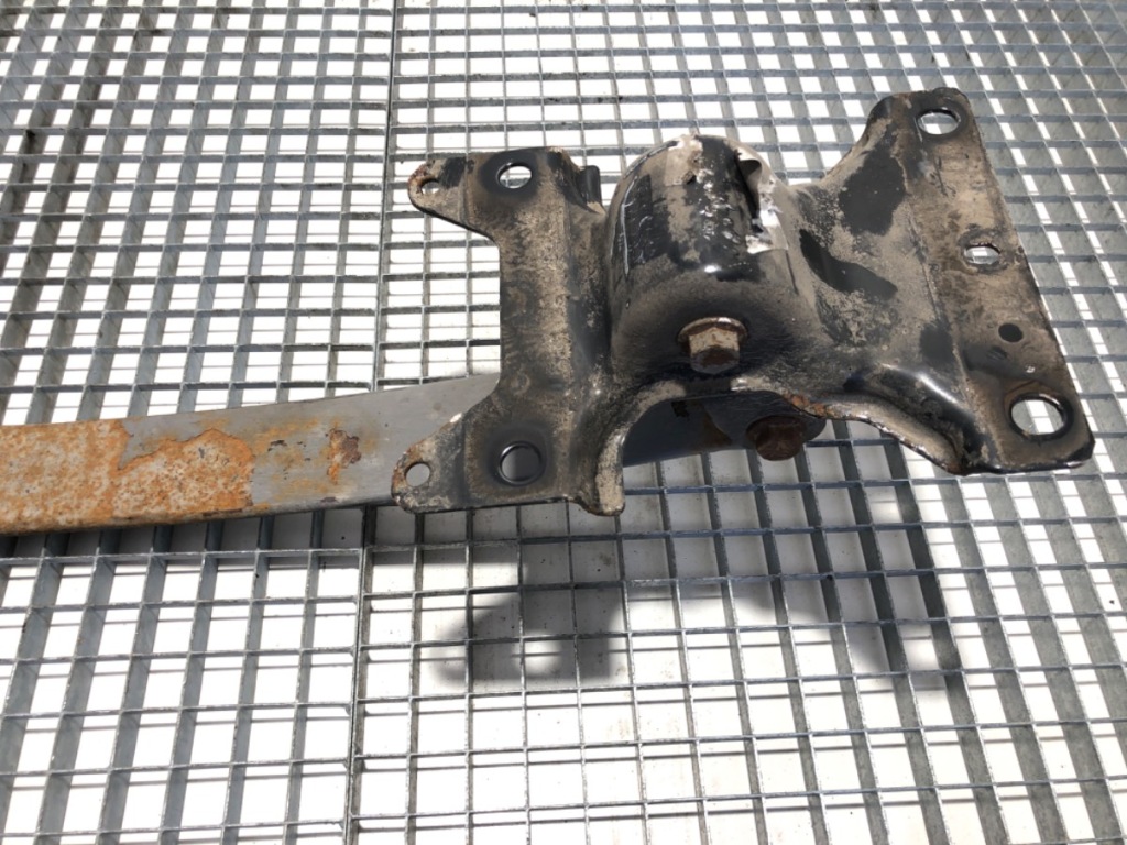 Ресора правий задній renault master 3 bus щітка задній, права Доставка