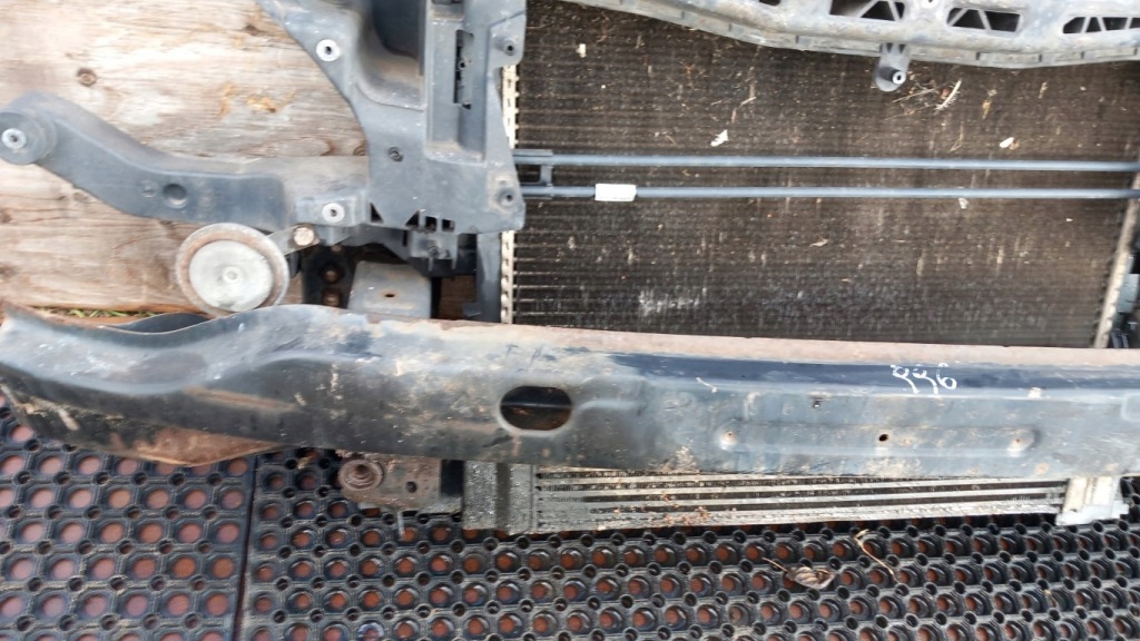 фото №4, Mercedes vito w639 2.2 cdi pas передній комплект