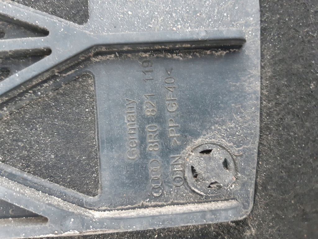 фото №9, Audi q5 8r подкрылок обшивка левая передние левый перед 8r0821119