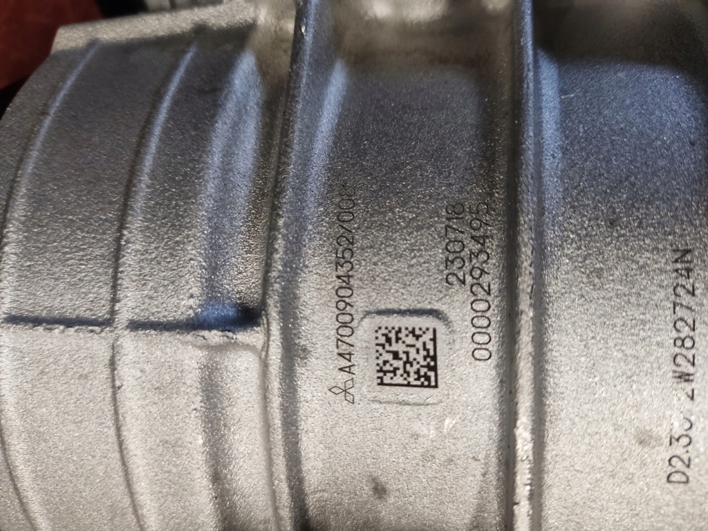 Купити Корпус фільтра пального mercedes a4700904352 nowa