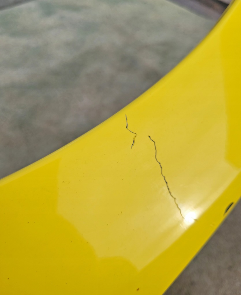 Крило передній ліве / правий перед renault twingo 3 2013- Оригінал