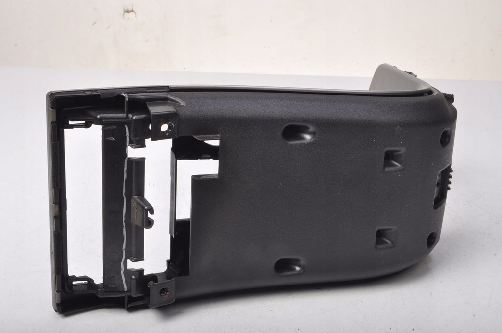 фото №9, Volvo s40 ii рамка панель кондиционера 30672565 eu