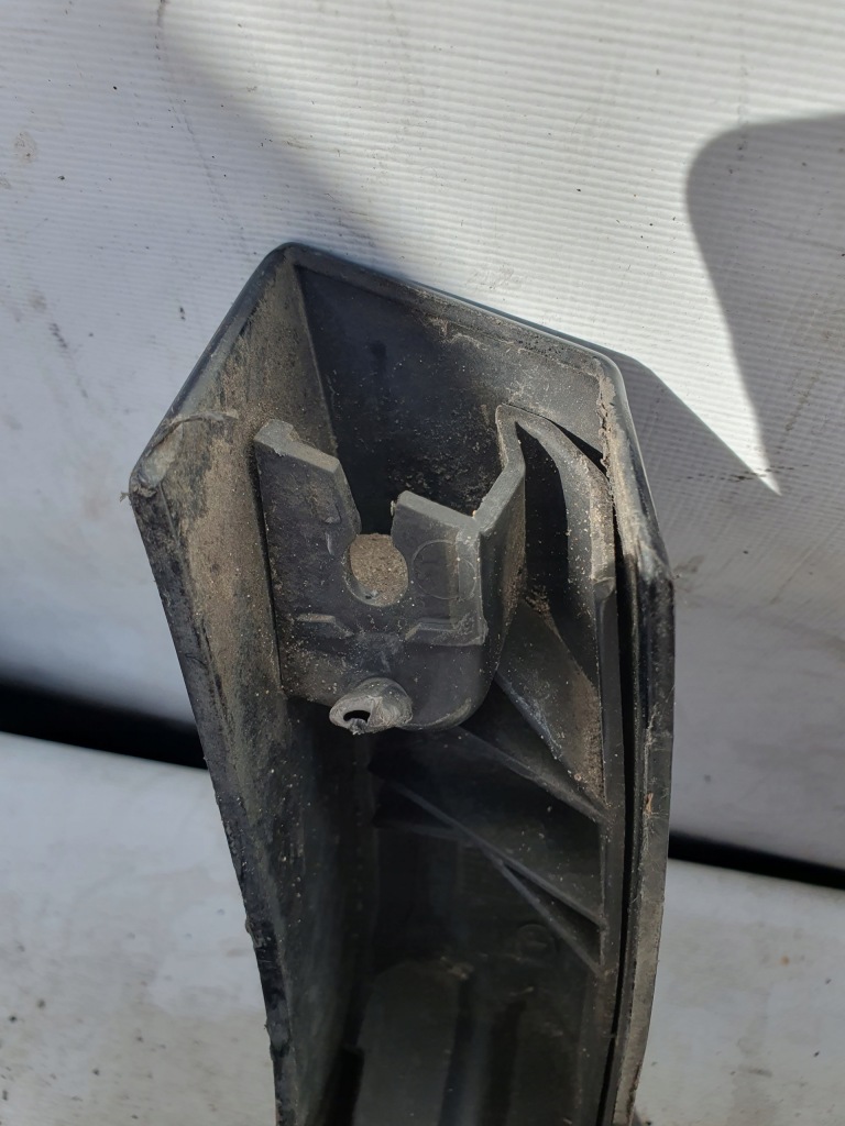 Молдинг поріг ліва ford kuga mk2 Недорого