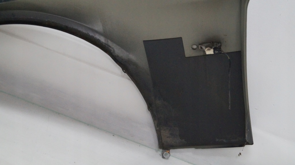 Крыло  передний правый  bmw seria 3 e90 668 2007 с Разборки