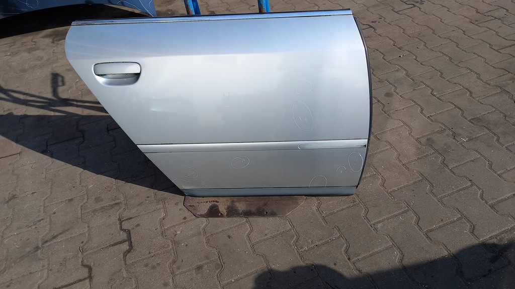 фото №1, Двері праве задня audi a6 c5 99r kombi