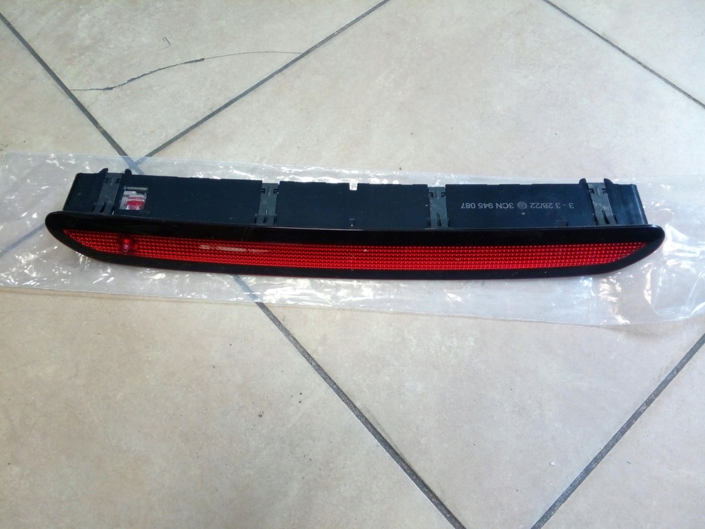 фото №1, Додаткові світло стоп vw golf skoda fabia oryg.