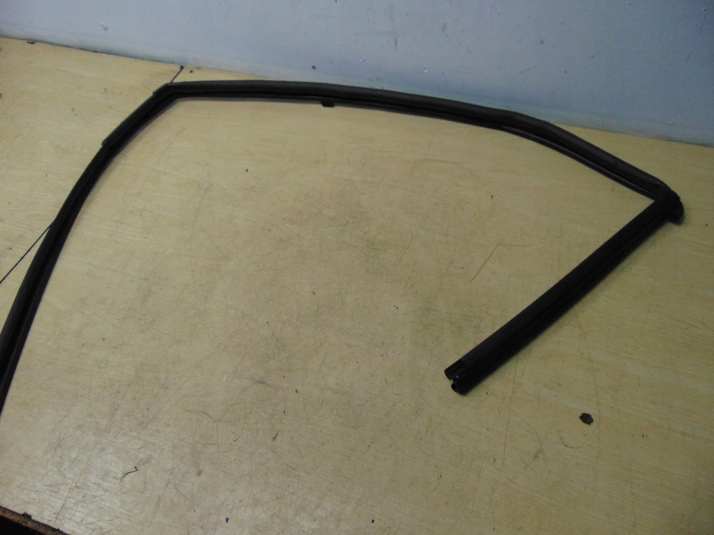 фото №6, Прокладка стекло дверь nissan note nowa 80330-9u10a