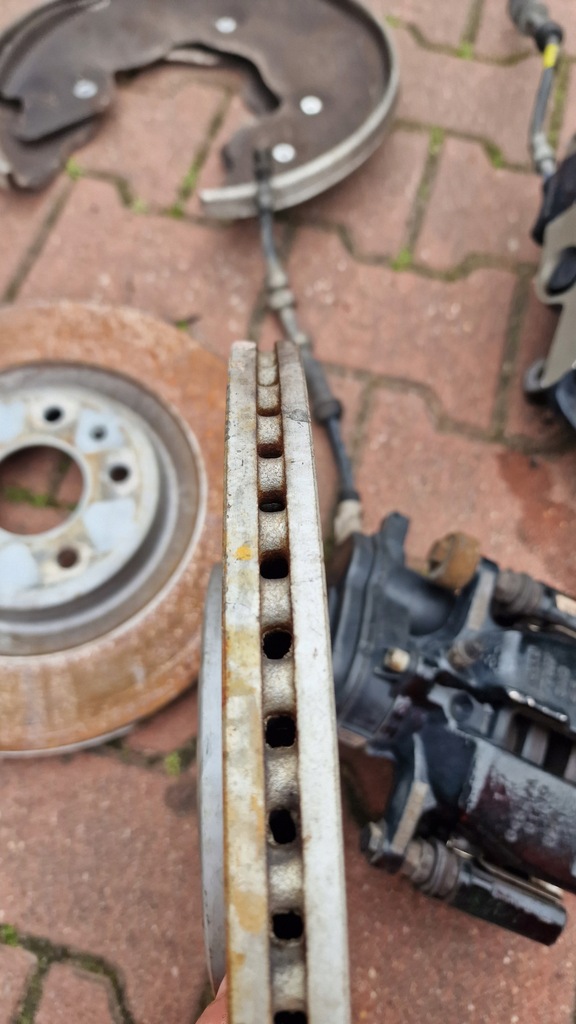 фото №10, Супорти комплект перед 380 задня 330 audi q5 sq5 8r 8r05bg 8r06bg