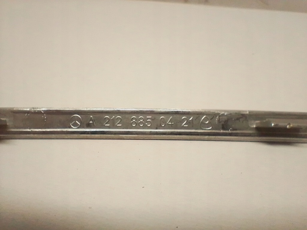 фото №11, Хром молдинг бампера перед правий mercedes w212