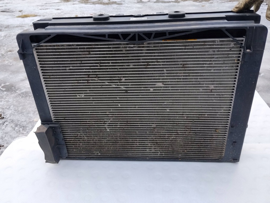Радіатор комплект . води кондиціонер інтеркулер bmw 6 640d 3.0d f10 f12 f13 8509174 Оригінал