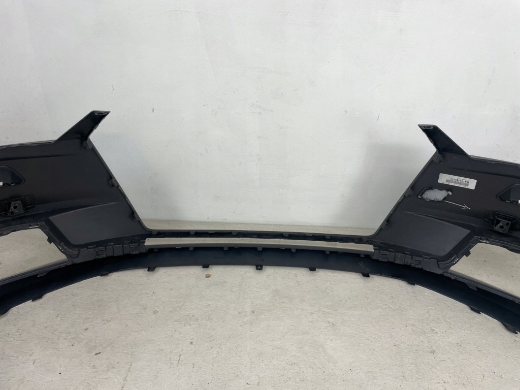 Бампер перед передний audi a3 рестайлинг  8v3 8v3807437af Доставка