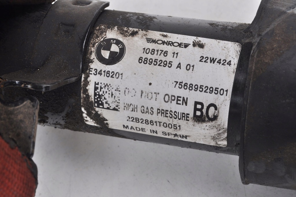 фото №8, Toyota supra mk5 3.0 амортизатор задняя задний левый 6895295