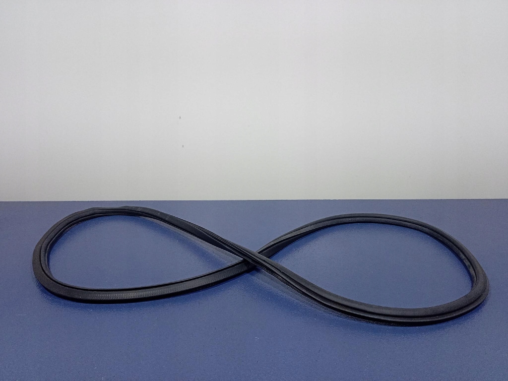 фото №1, Vw polo v 6r 5d прокладка дверь задняя левая задняя