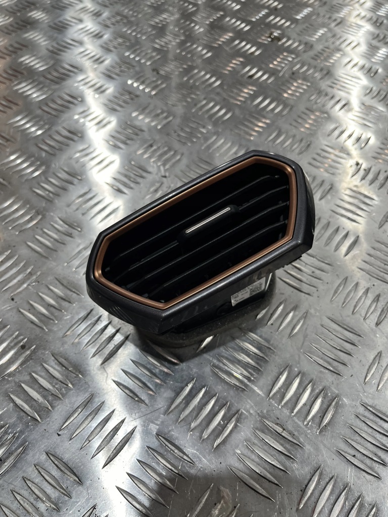 фото №2, Решітка обдув перед права cupra formentor 20-