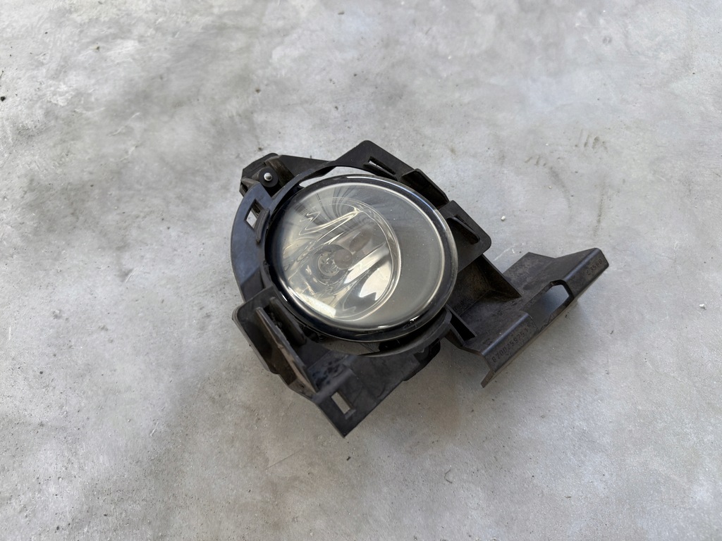 фото №1, Протитуманна фара рамка права renault modus 8200002470 8200259251