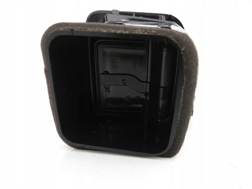 фото №9, Решётка обдув правая 31417692 volvo xc60 ii 17-