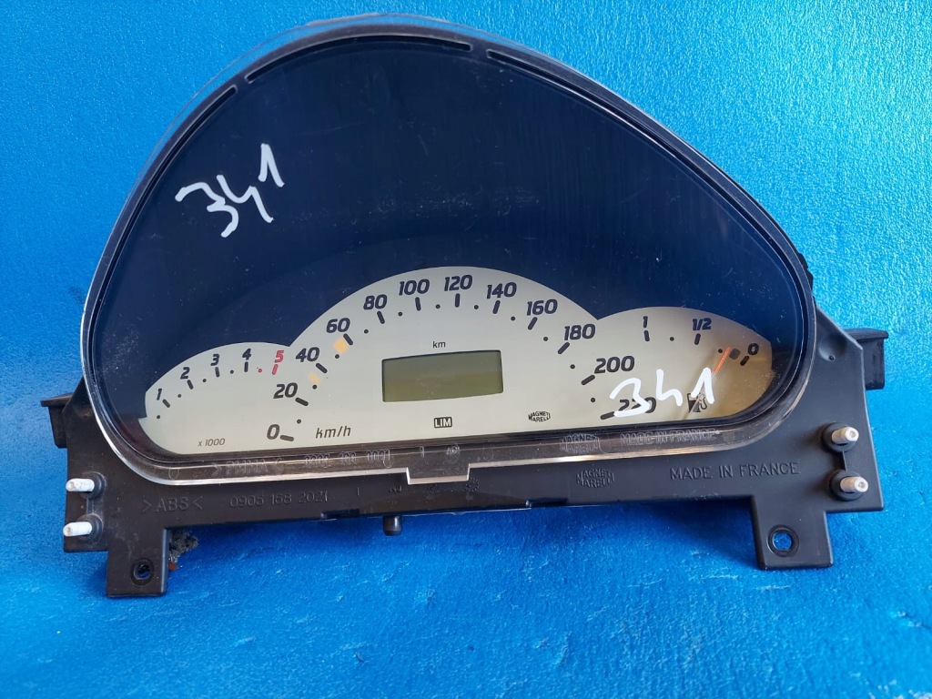 фото №1, Счетчик приборная панель mercedes a-klasa a1685404311