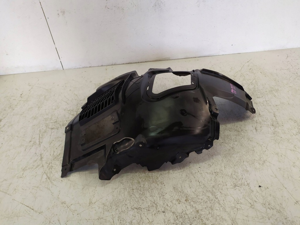 Подкрылок правый перед bmw 5 f10 f11 7186728 с Разборки