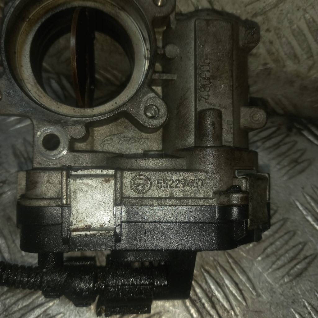 фото №2, Дроссельная заслонка alfa romeo 159 55229467