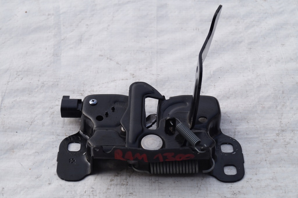 фото №1, Замок капот перед dodge ram 1500 14-18 68159725ab