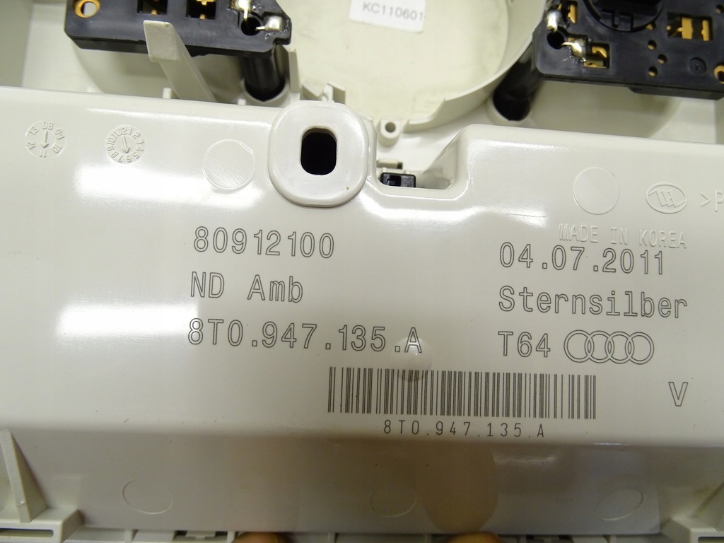 фото №7, Лампа освещение кабины потолочный audi a4 b8 8t0947135a