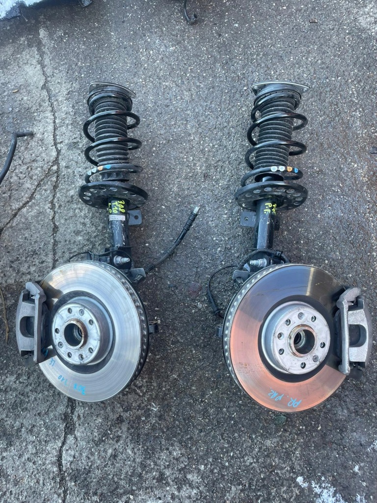 фото №1, Поворотный кулак ступица mcperson суппорт амортизатор peugeot 308 t10