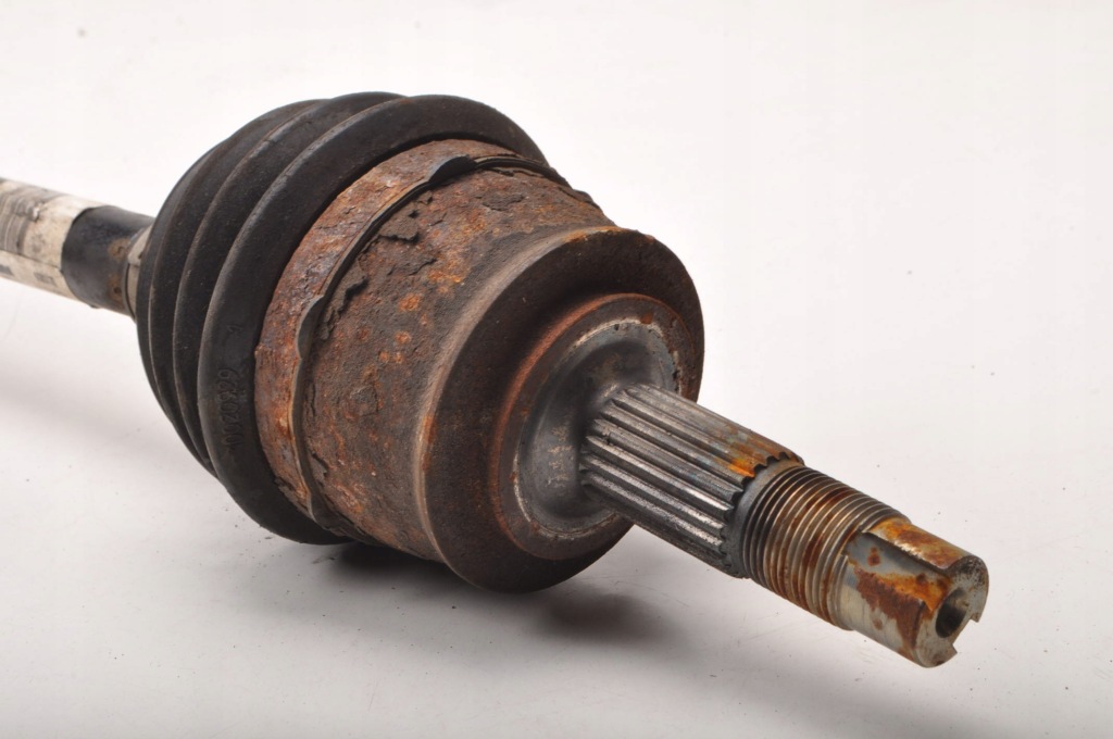 Opel adam corsa f 1.2 12v 101 km приводной вал правая длинная 13149829 с Разборки