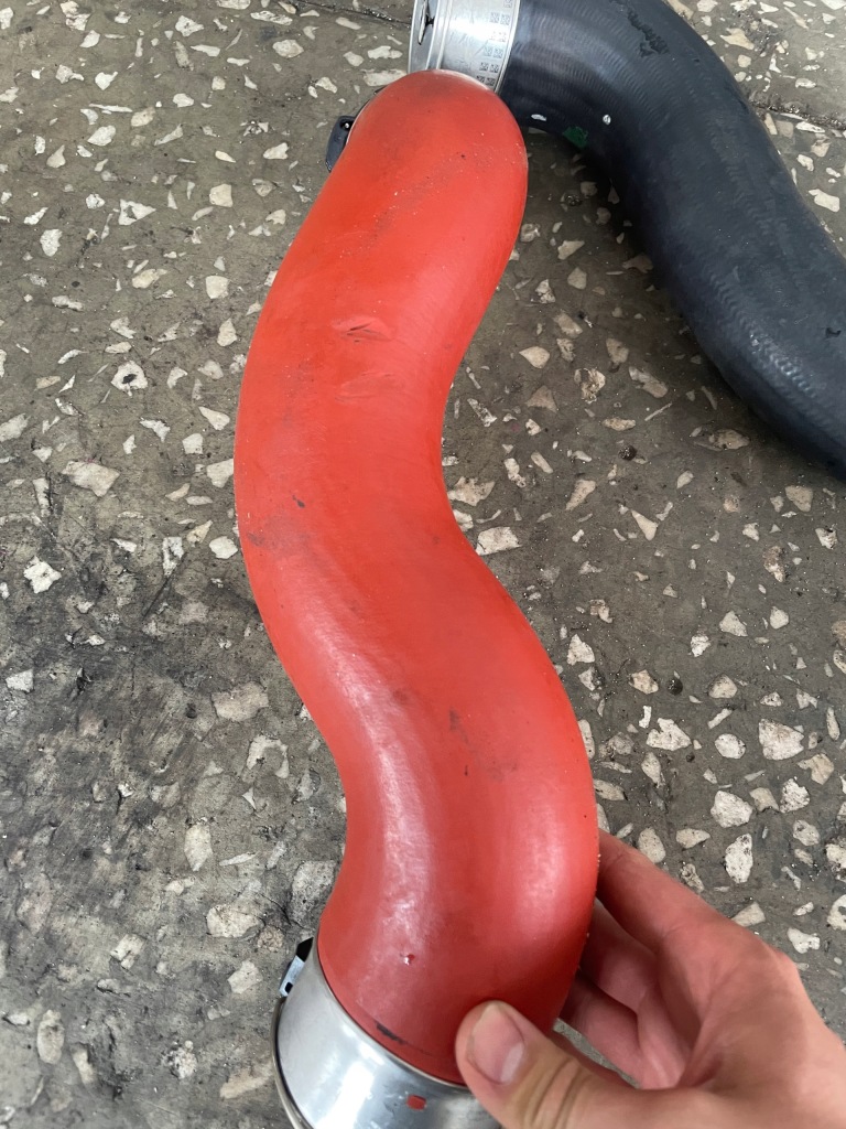 Mercedes c klasa w204 рестайлінг  патрубок шланг труба powiet Недорого