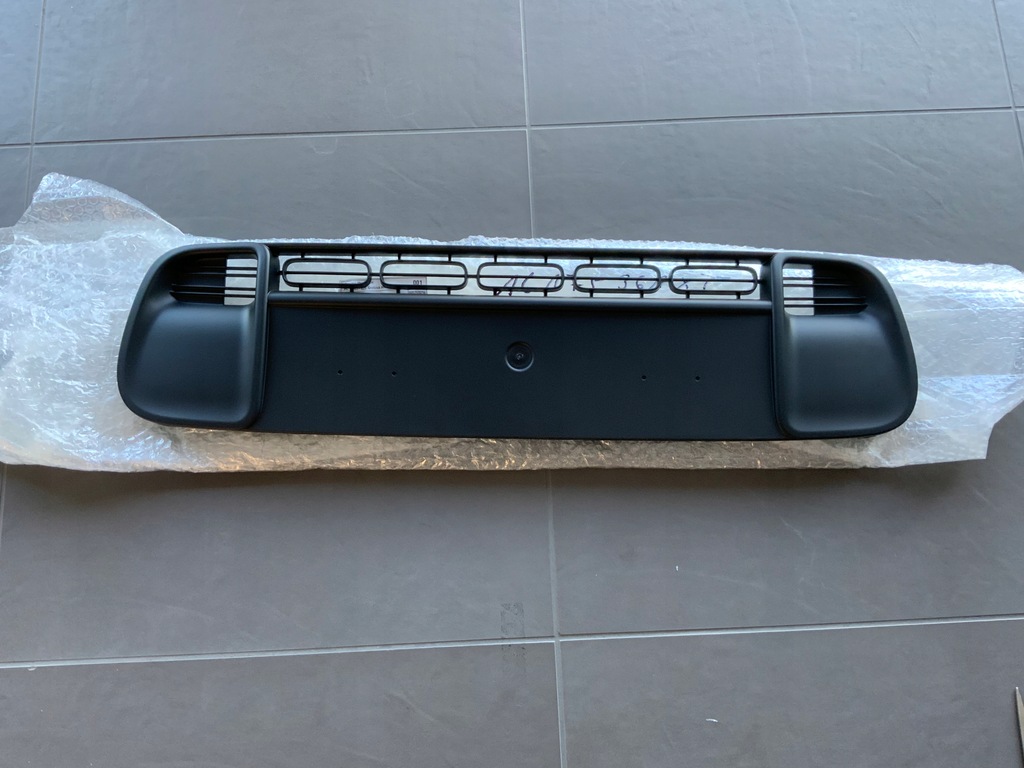 фото №1, Решётка бампера citroen c4 grand picasso lift 16-