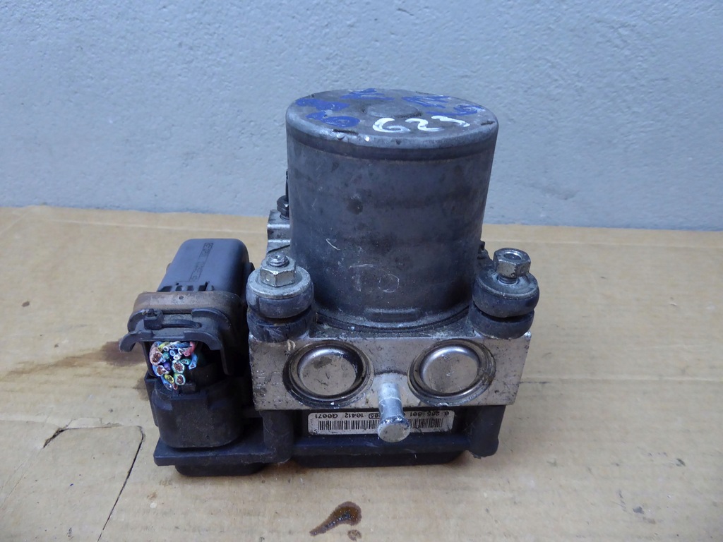 фото №1, Насос abs esc peugeot expert jumpy ii scudo 0265801044