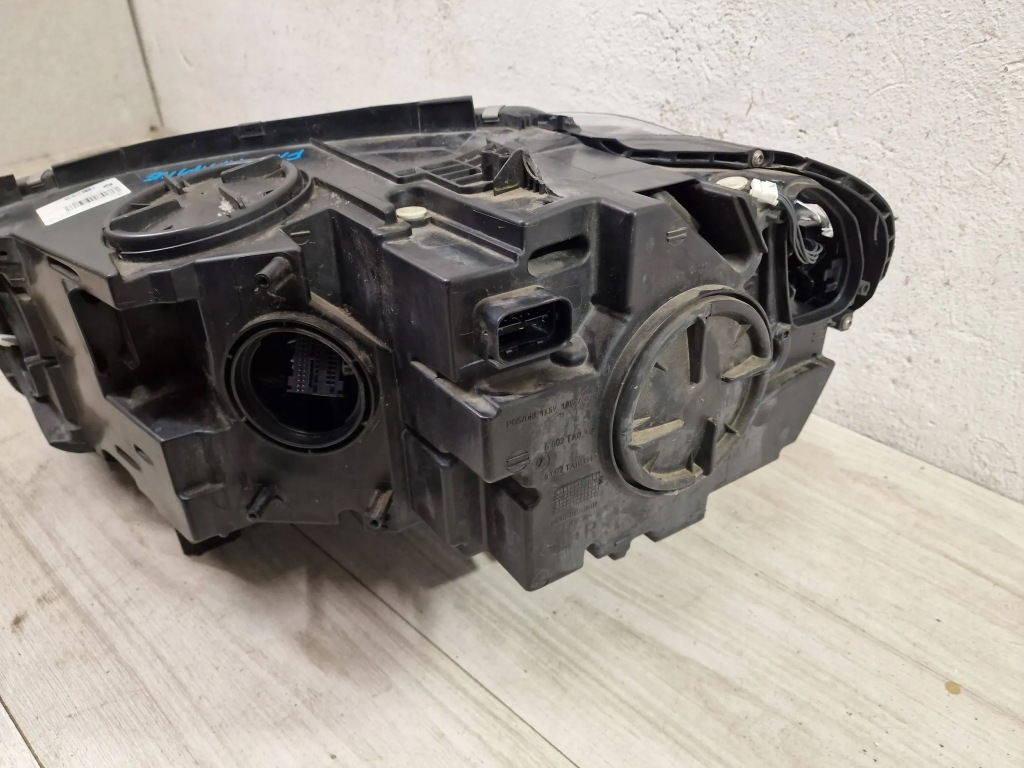 Фара передняя правый  bmw x5 f15 f16 адаптивный led с Разборки