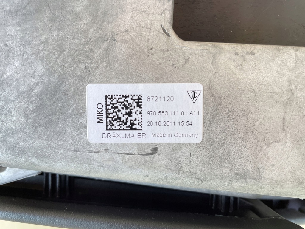 фото №8, Тунель середній підлокітник porsche panamera