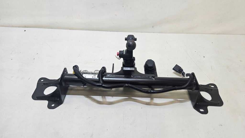 фото №5, Hak буксировочный модуль жгут шар tesla model y 1514411-00-j