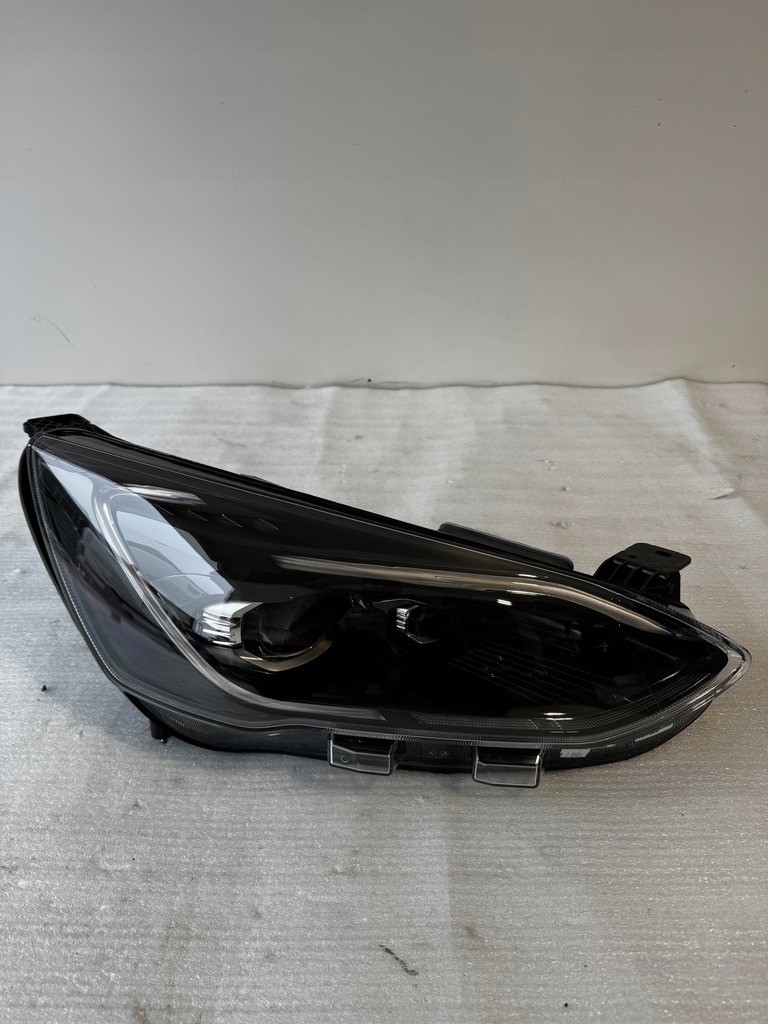 фото №1, Передня права лампа права перед ford focus mk4 full led nowa! комплектна