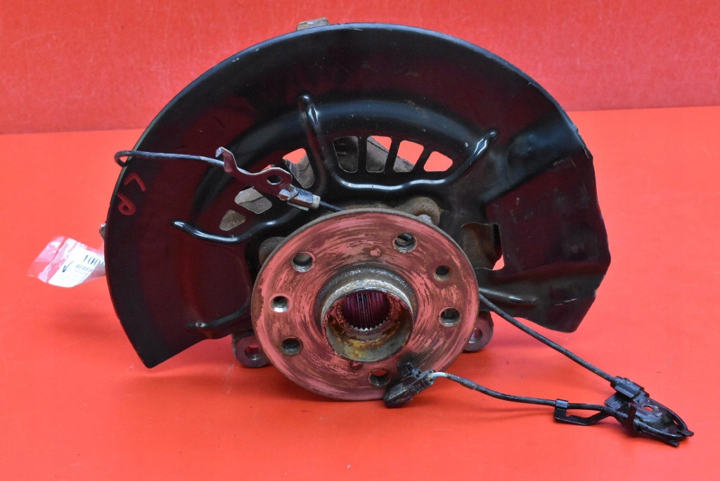 фото №1, Поворотний кулак ступиця лівий перед toyota bz4x 204 km 22-