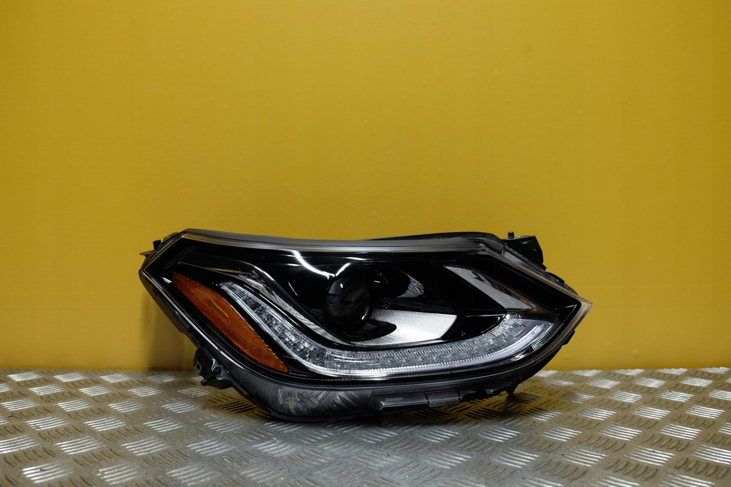 фото №1, Chevrolet bolt 2017- фара лампа ксенон с led r usa