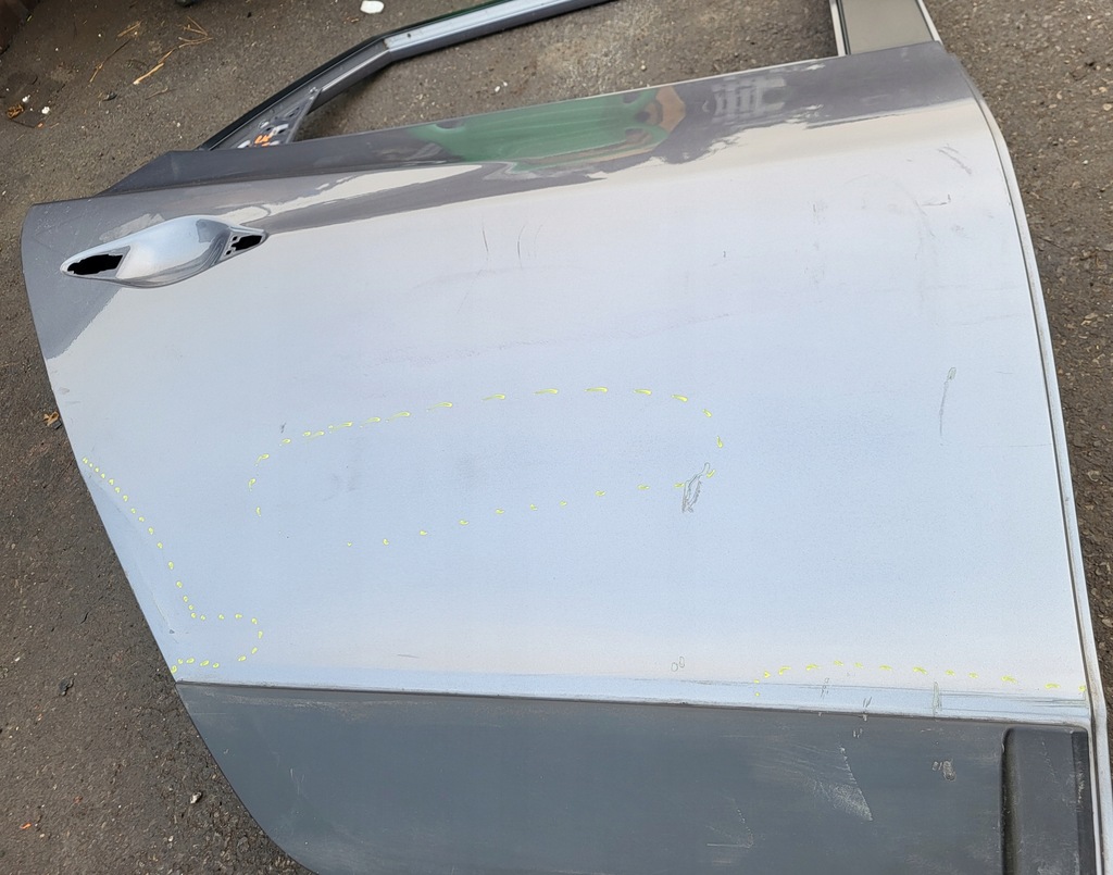 фото №12, Двері праве задні задня молдинг hyundai ix35 оригінальний номер eu