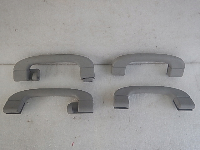 фото №1, Bmw 3 e90 e91 lift ручка потолочный кронштейн