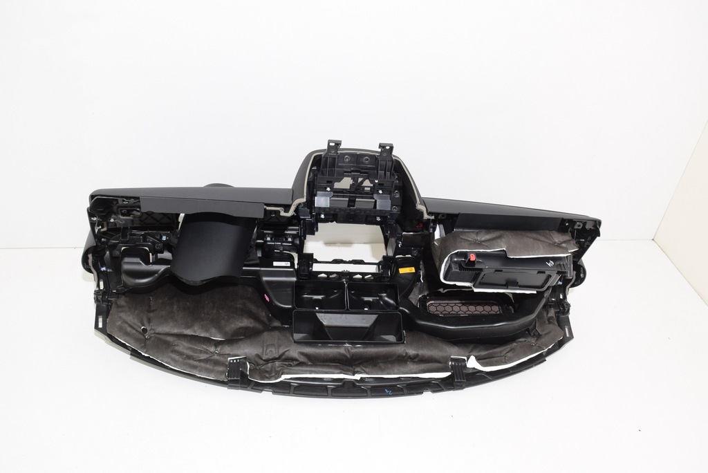 фото №14, Mini clubman f54 панель приладів приладова консоль панель приладів