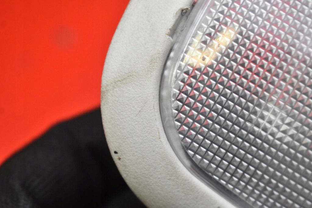 фото №11, Лампа освітлення салону перед dodge caliber 1 i 06-12