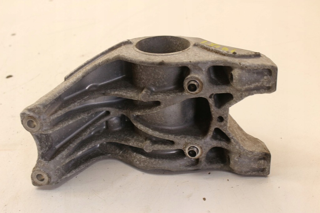 фото №6, Опора полуось 6512200131 mercedes w176 1.8 cdi