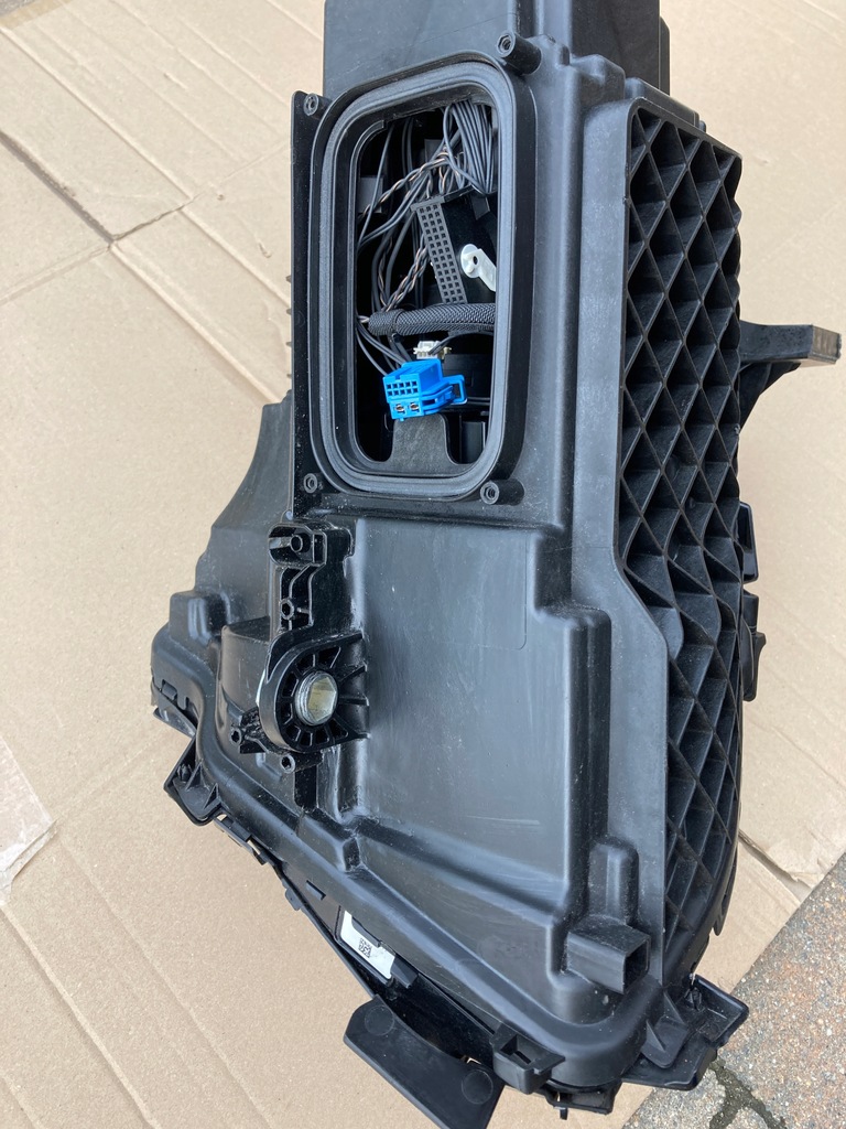 фото №10, Mercedes eqc 293 w293 лампа led правая фара fv