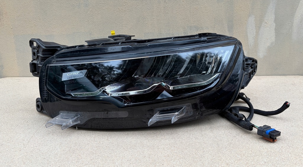 фото №1, Лампа лівий перед передня full led citroen c5 aircross 9835610380