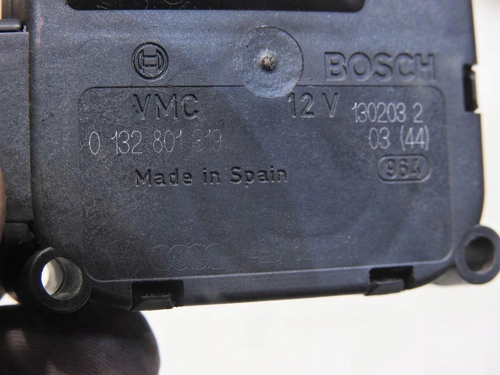 фото №6, Моторчик отопителя audi a8 d3 4e0820511 0132801319